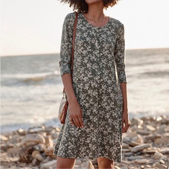 Garnet Hill Seamed Knit Trapeze Dress Olive Dot Floral 3/4 Sleeves Size Small - Picture 1 of 10